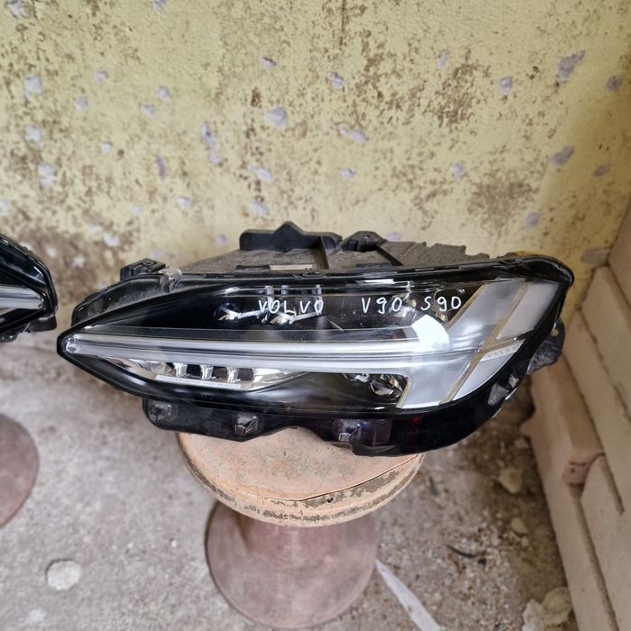 Volvo V90 S90 full led 2021 ляв и десен фар
