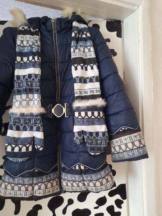 Пальто зимнее и весеннее для девочки