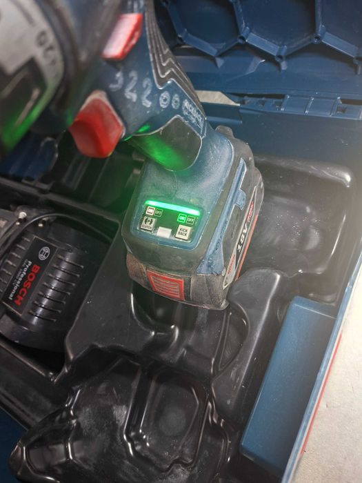 Bosch GSR 18V-90 c винтоверт