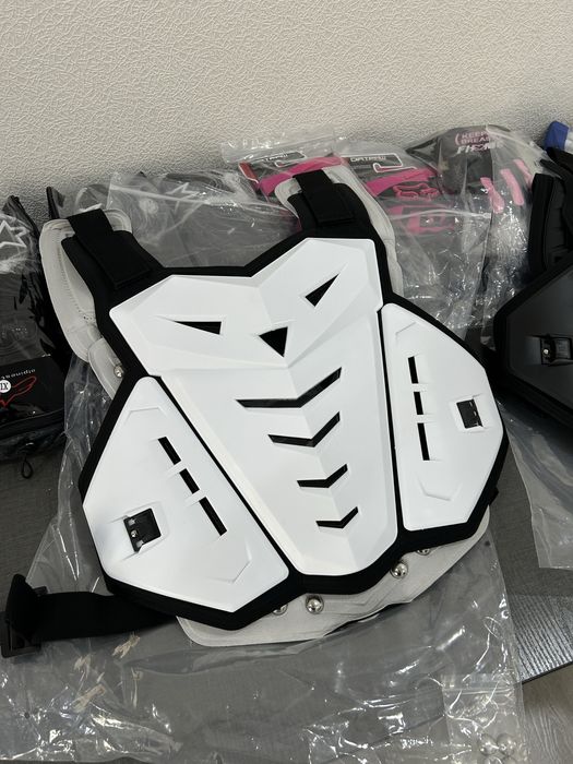 Мото защита (бронежилет)