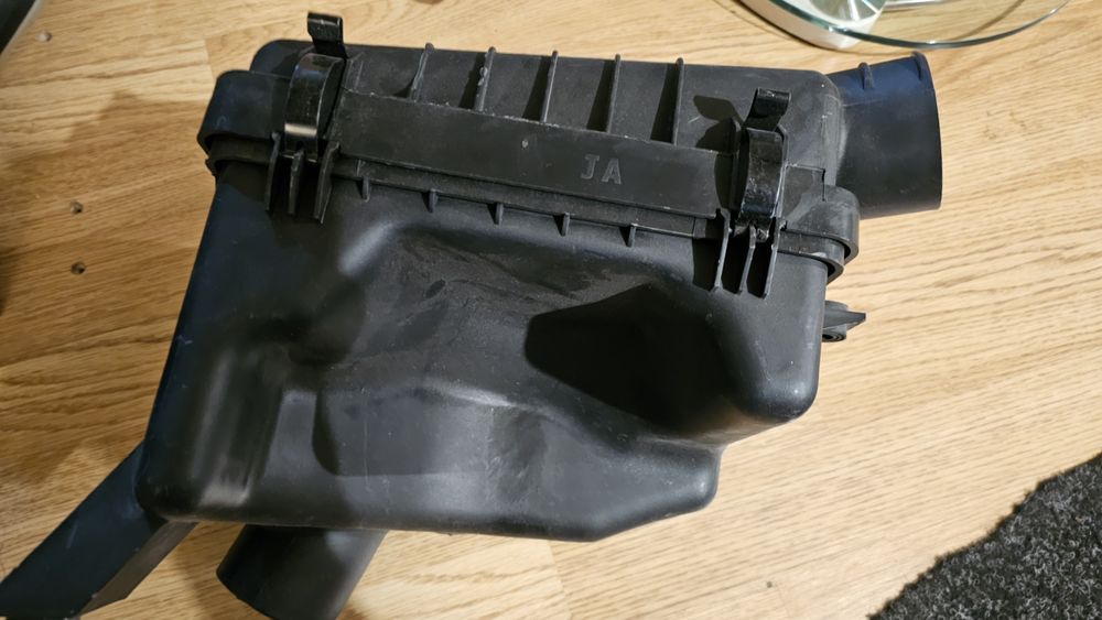 Carcasa filtru aer cu filtru Nubira 2