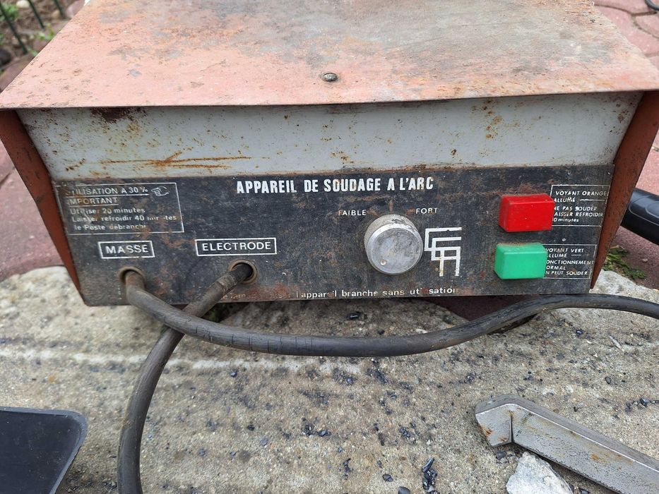Aparat de sudura cu arc functional pe transformator cupru 20 Kg