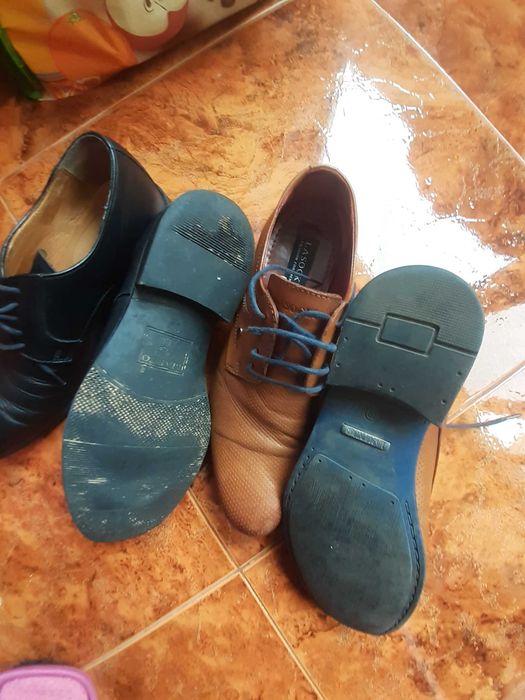 Pantofi din piele nr 39