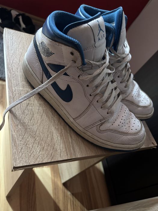 Adidasi Jordan 1 high