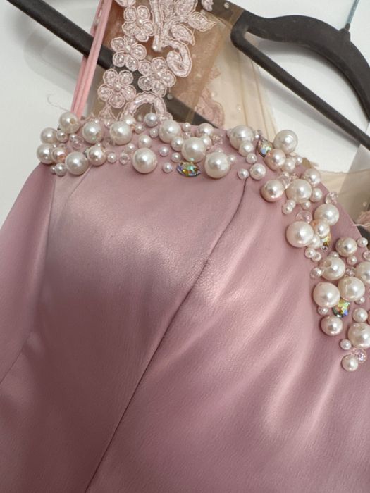 Къса елегантна рокля