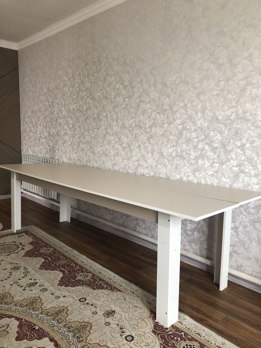 стол новый 2 метр