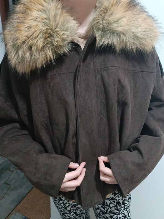 Дублёнка новая с меховым воротником