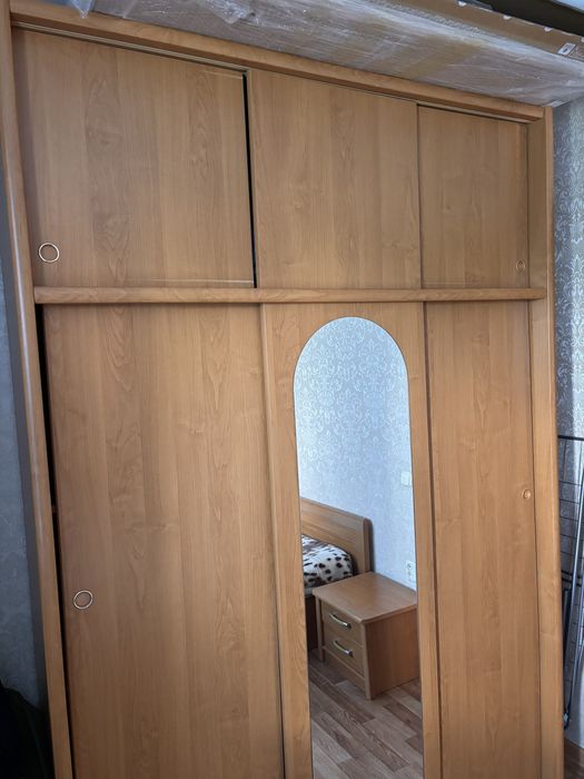 Продам шкаф купе