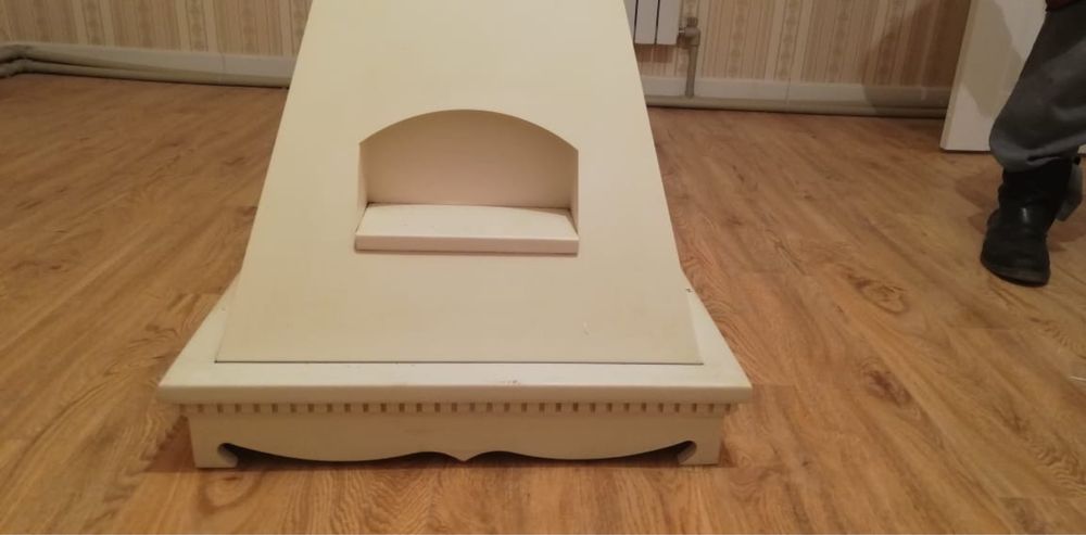 Современная богатая вытяжка