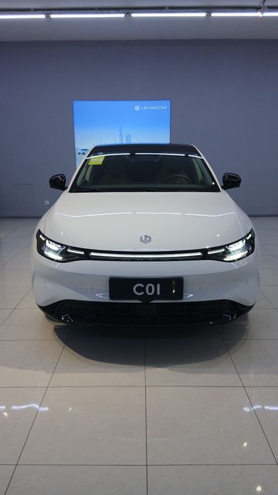 Leapmotor C01  626 elektr Premium 2025  NALICHI BOR 3 yil garantiyalik