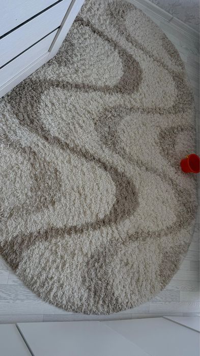 Продается ковёр за 10 тыс !мягкий