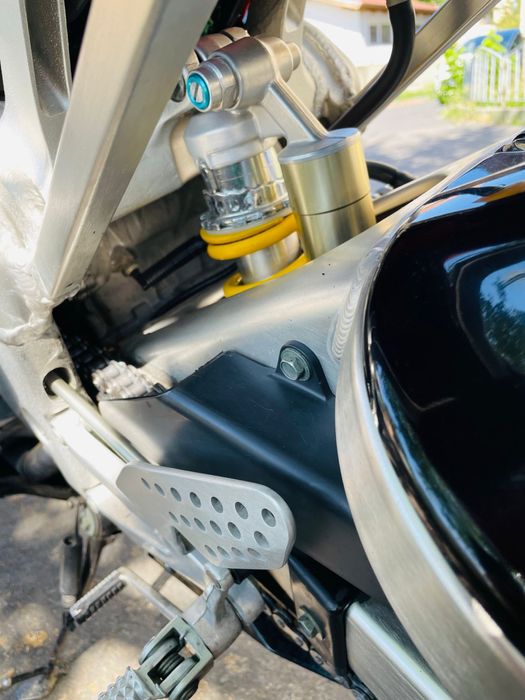 Yamaha R1 / VARIANTE