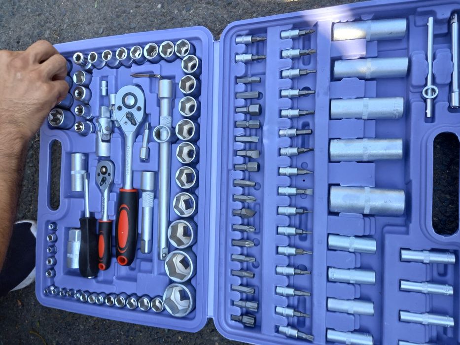 Trusa universala de scule. 108 piese. Noua!