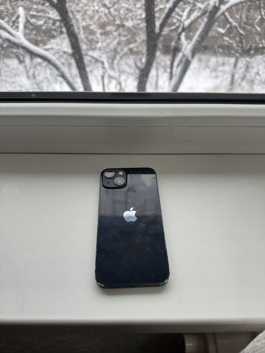 iPhone 13 с коробкой