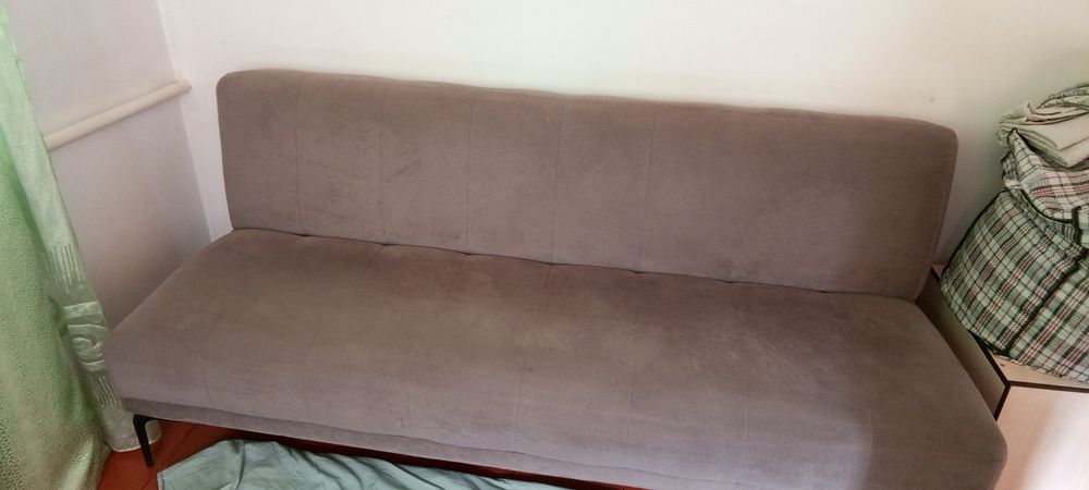 Продам диван в хорошем состоянии