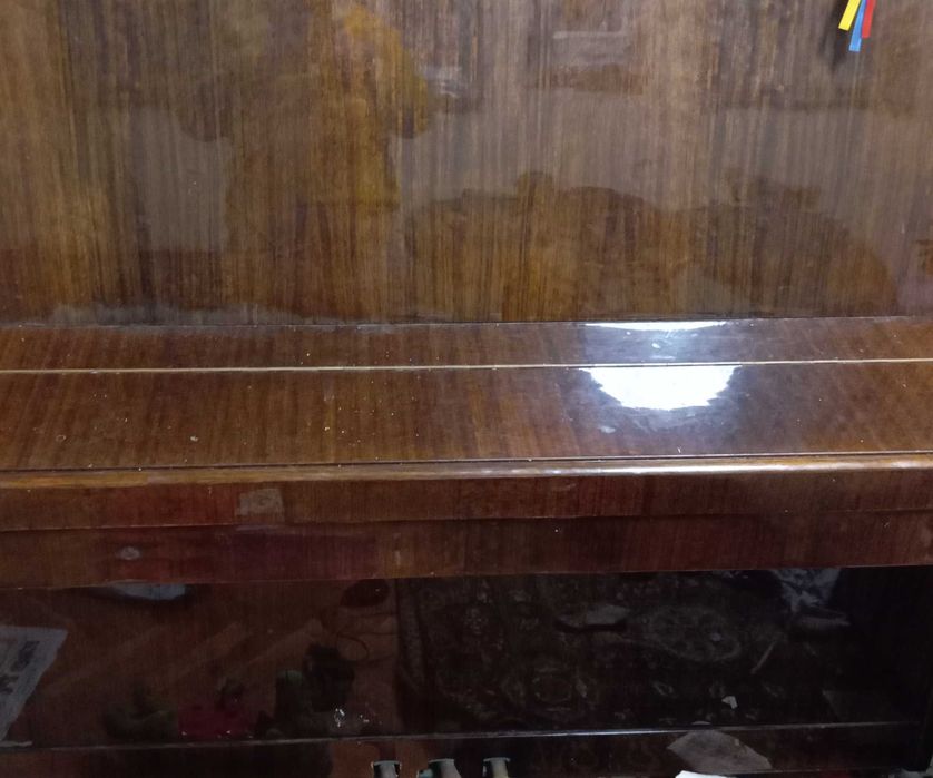 руско пиано "Заря"