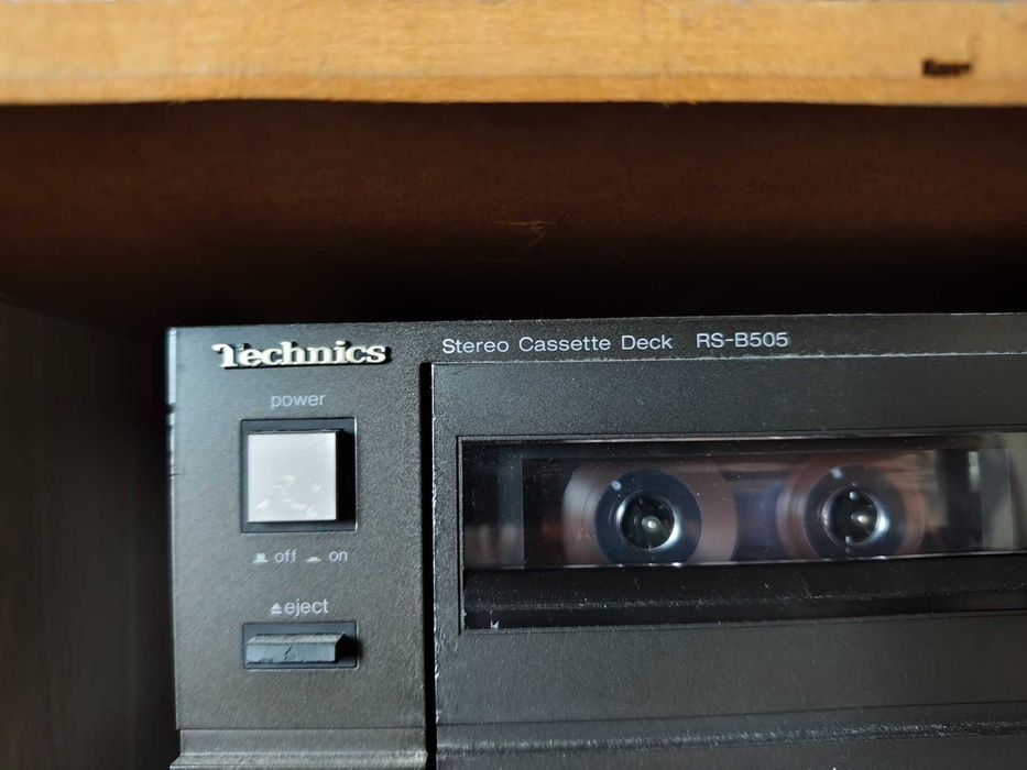 Technics Аудио Усилвател, Дек и Сиди Плейър