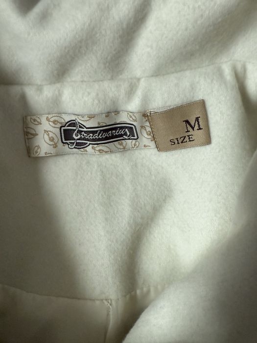 Палто на stradivarius