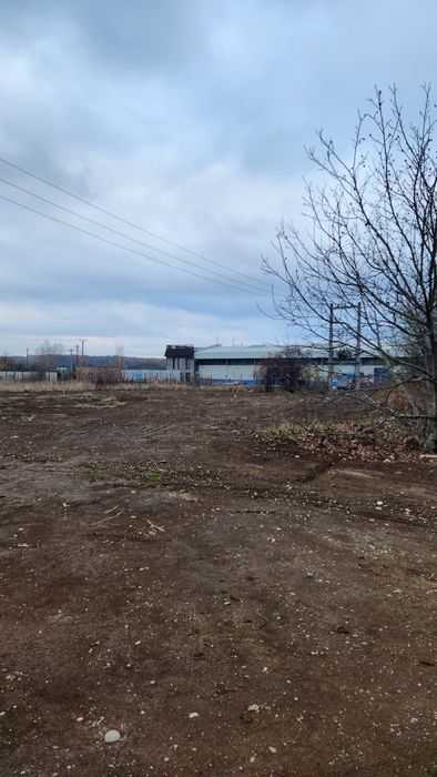 Vand teren intravilan pretabil hala productie 5720 mp