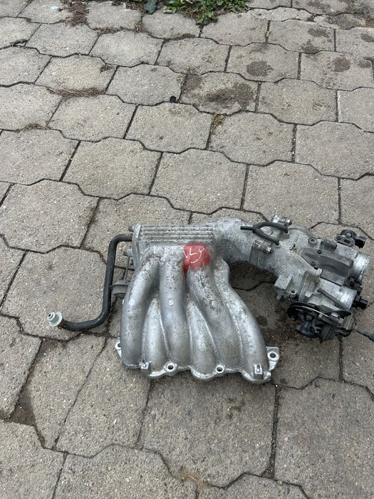 Продам колектор с дроселеноц заслонкой