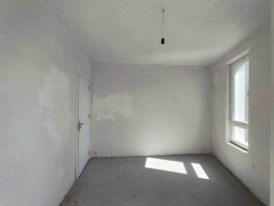 Продава се Четиристаен апартамент в Стара Загора, Три чучура - юг - 110 кв.м за 1300 €/кв.м - Снимка #2