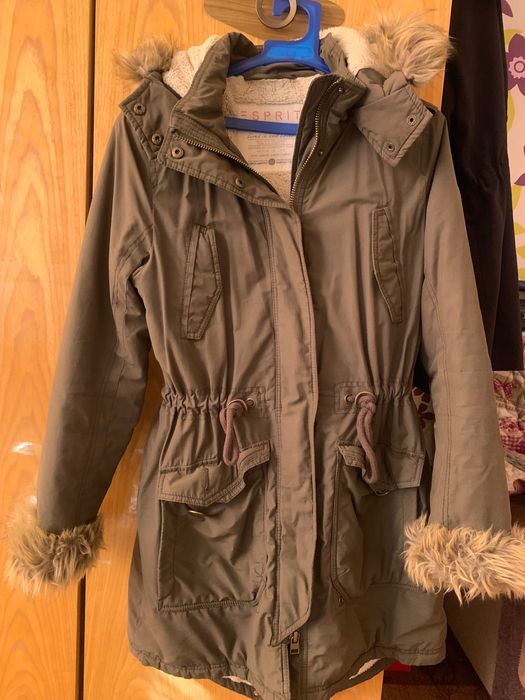 Дамско зимно яке Esprit