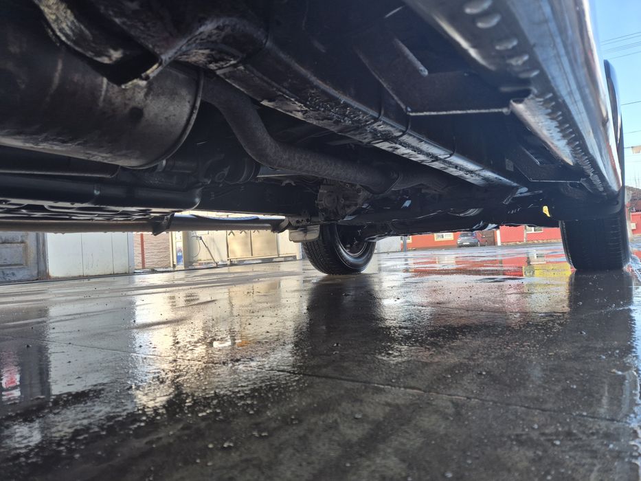 Toyota Hilux 3.0 Invincible Manuala 2015 volan dreapta