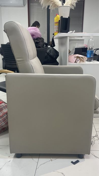 Педикюрное кресло