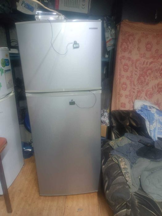 Продам холодильник  SAMSUNG