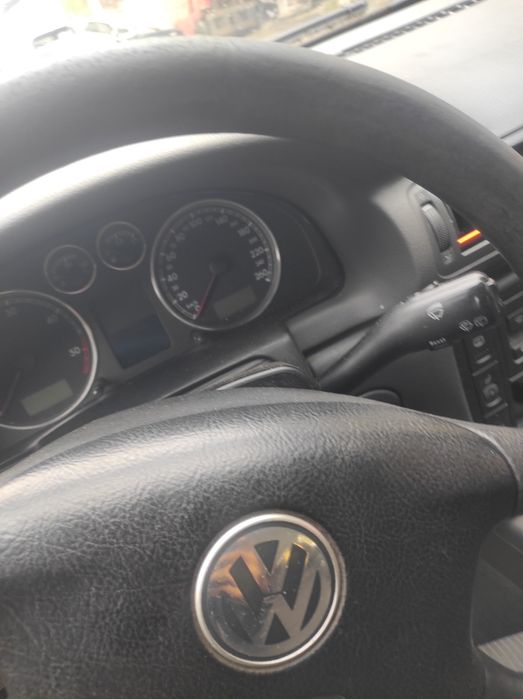 Пасат 5.5 комби 1.9 131кс на части