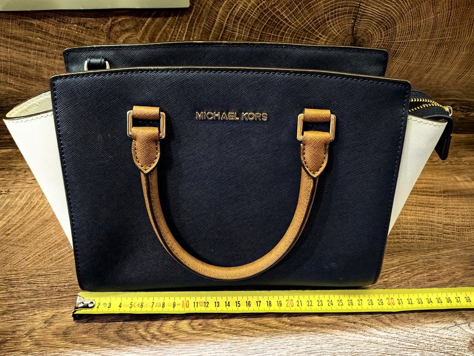 Оригинални чанти Michael Kors