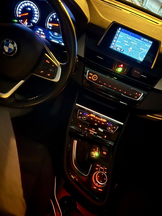 Bmw 225xe Plug-in Hybrid xdrive 225 cp 2021 istoric curat revizie