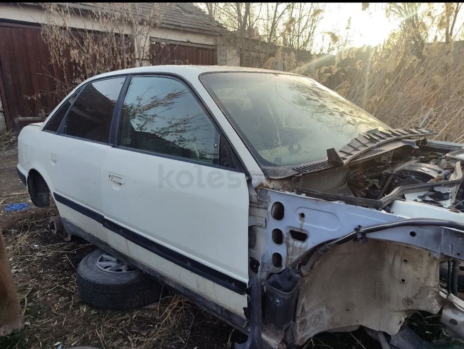 продаю ауди на разбор