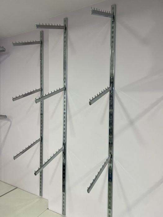 Обзавеждане за детски магазин