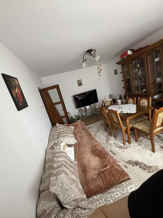 Vând apartament 2 camere Dărmănești, Bacău