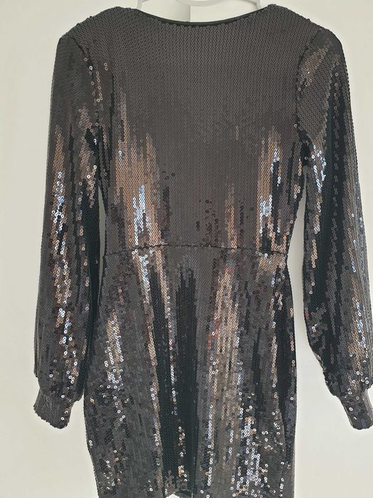 Дамска рокля с пайети