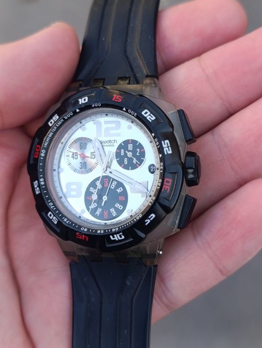 Swatch соат сотилади