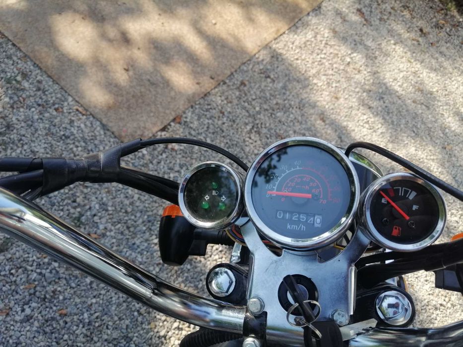 Продавам китайска педалетка 50 куб.