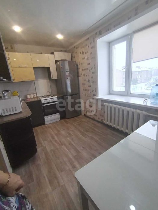 Продам 2 комнатную квартиру