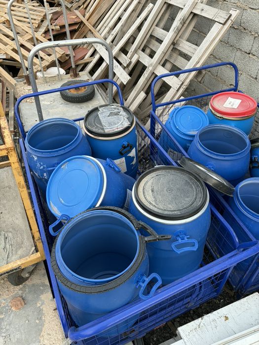 Продам бочки разных литражей