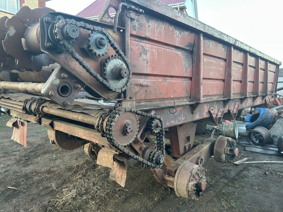 Продам навозоразбрасыватель прт 9