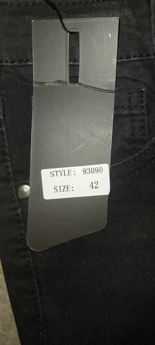 Джинсы женские, черные