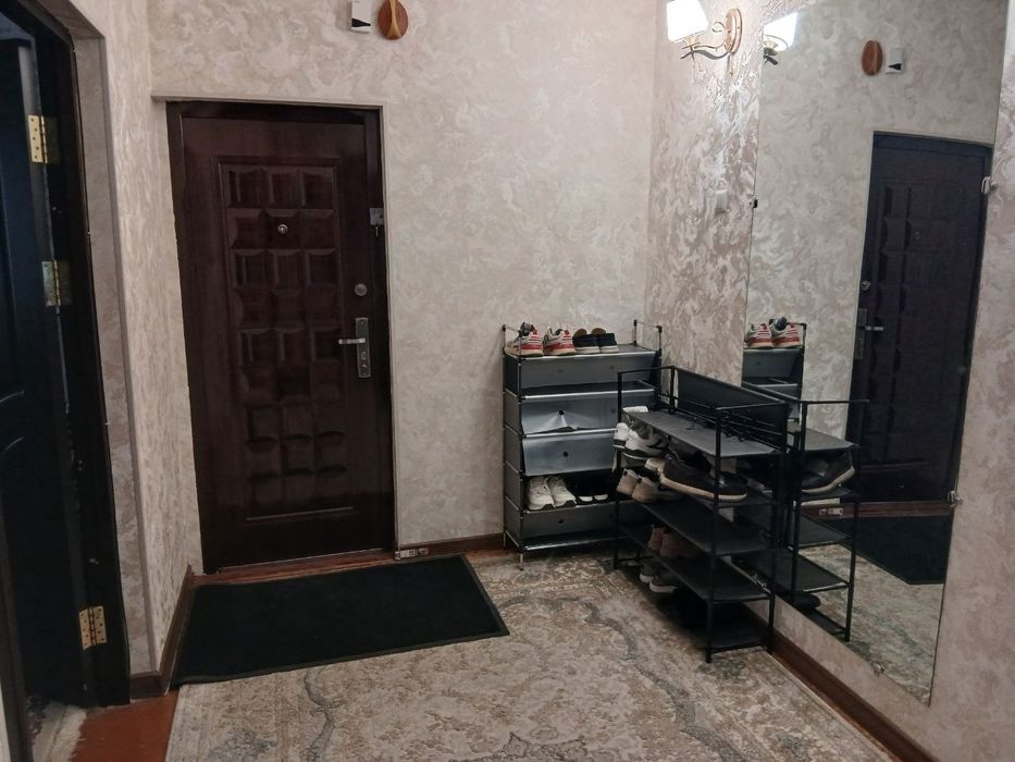 Срочно продаю квартиру 90 кв/м. 19 Квартал Юнусабад 3/4/5