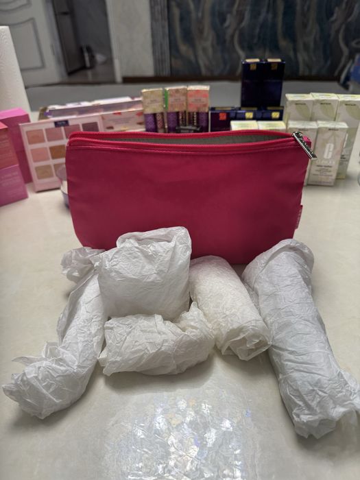 Крем консилер 2в1 Clinique из США Подарки женщинам на НГ Ликвидация