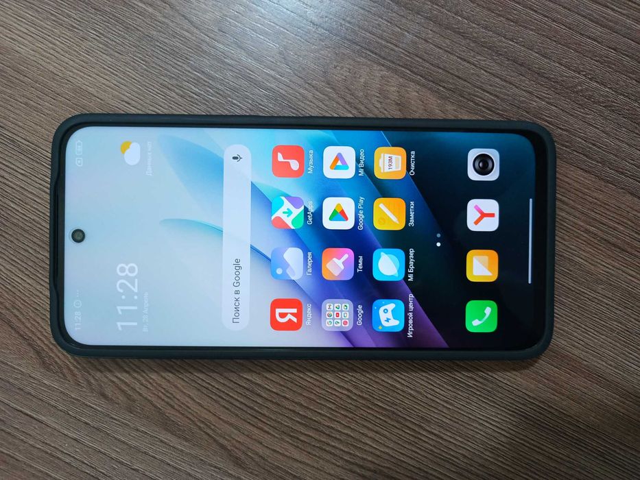 Redmi 15 8/256gb идеал.сост., 144Гц 6.9"