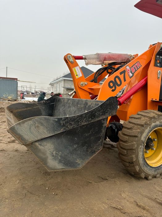 Мини погрузчики 30-35 л.с