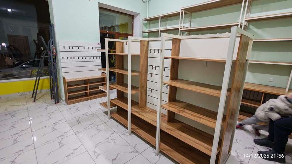 Мебель для магазина