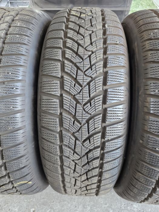 225/65/17 DUNLOP 4бр