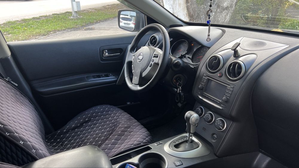 Продам Nissan Rogue 2011