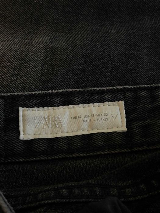 Blugi Zara flare negri – mărime 42 EUR / 32 US